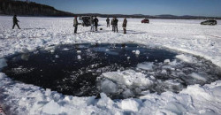 UFO Crash In Arctic Sea Causing Mysterious Pinging