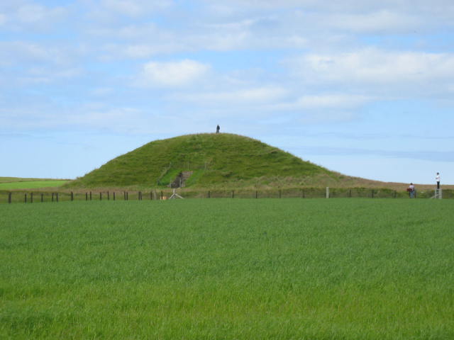 Maeshowe – Megalithic Mound in Scotland