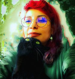 Unlock Your Soul’s Secrets with a Clairvoyant Psychic: Tarot & Water Prophecy Online
